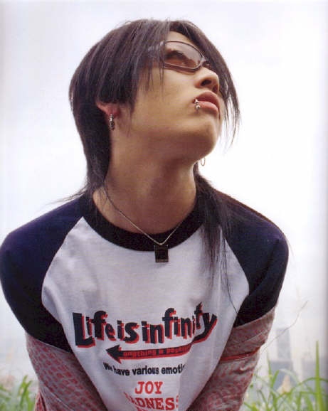 miyavi 08.jpg