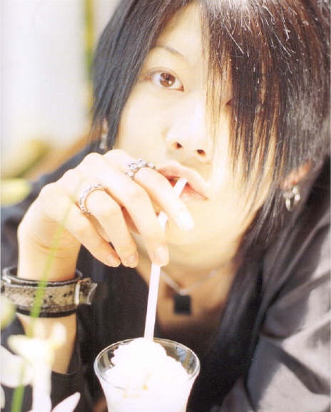 miyavi 09.jpg
